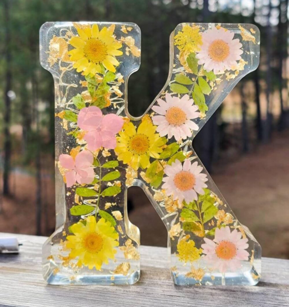 Floral Resin Night Light Embossed Resin Letters with LED Lights, 2024 New Illuminated Letter Signs - Image 6